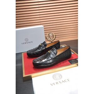 $92.00,Versace Cowhide Leather Loafers For Men # 275014