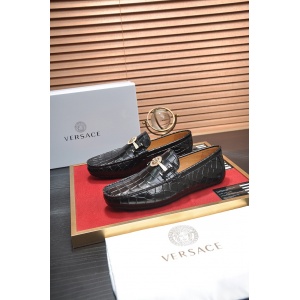 $92.00,Versace Cowhide Leather Loafers For Men # 275025