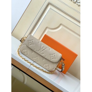 $149.00,Louis Vuitton Bags For Women # 275320