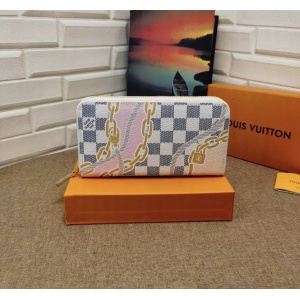 $55.00,Louis Vuitton Clutch Bag For Women # 275337