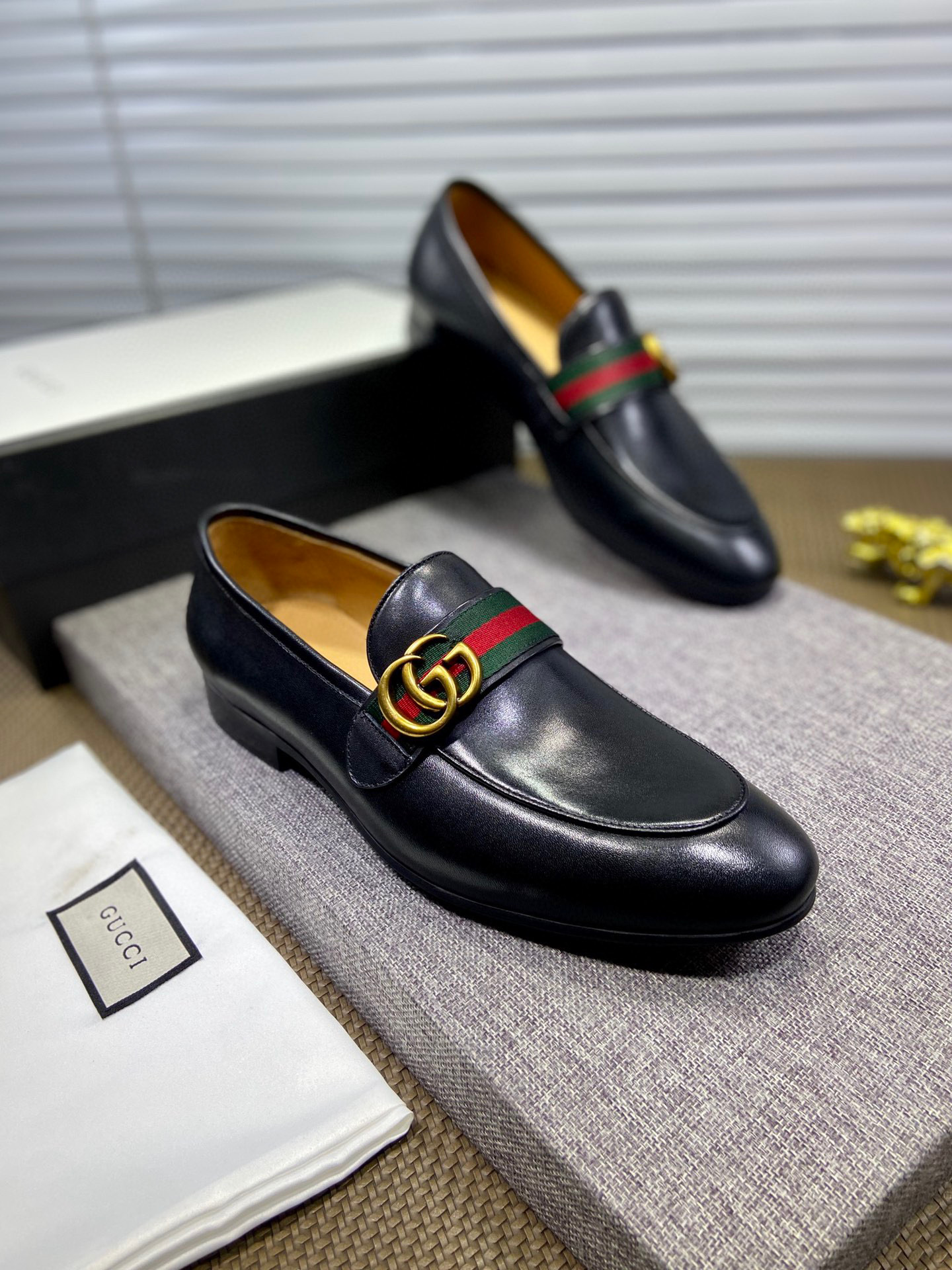 Gucci Cowhide Leather Loafer For Men # 274364, cheap Gucci Dress Shoes For Men, only $92!
