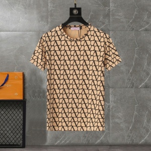 $25.00,Valentino Short Sleeve T Shirts For Men # 277275