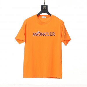 $26.00,Moncler Short Sleeve T Shirts Unisex # 278600