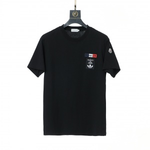 $26.00,Moncler Short Sleeve T Shirts Unisex # 278629