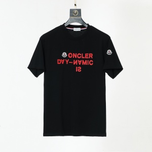 $26.00,Moncler Short Sleeve T Shirts Unisex # 278638