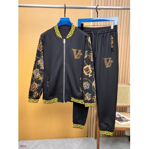 $82.00,Versace Tracksuits For Men # 278734