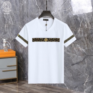 $26.00,Versace Short Sleeve Crew Neck T Shirts For Men # 278982